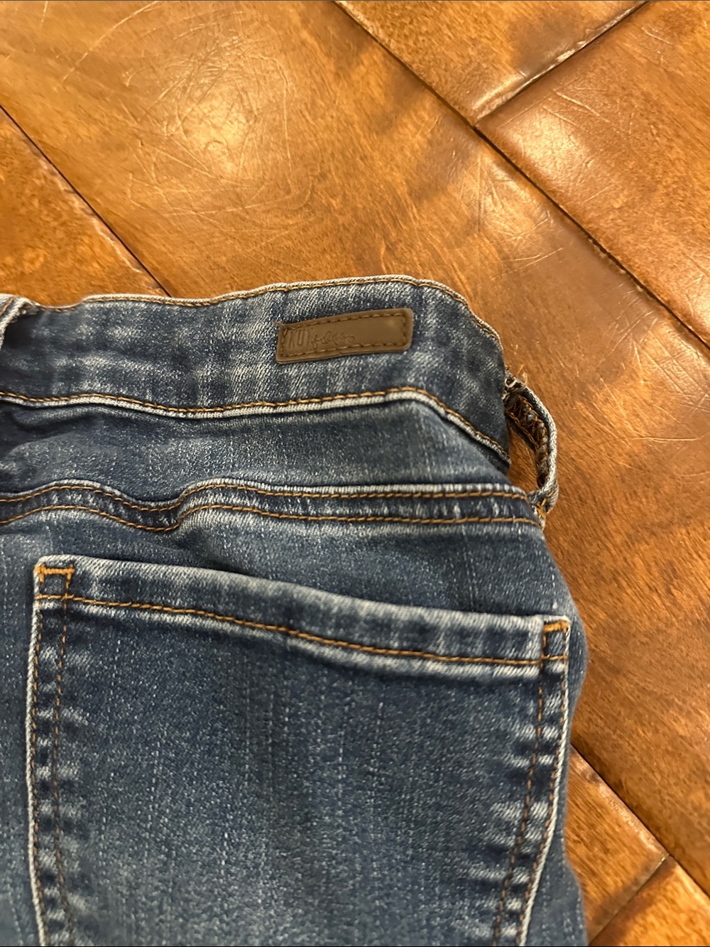 Kut From the Kloth Jeans Size 6s - Picture 5 of 5